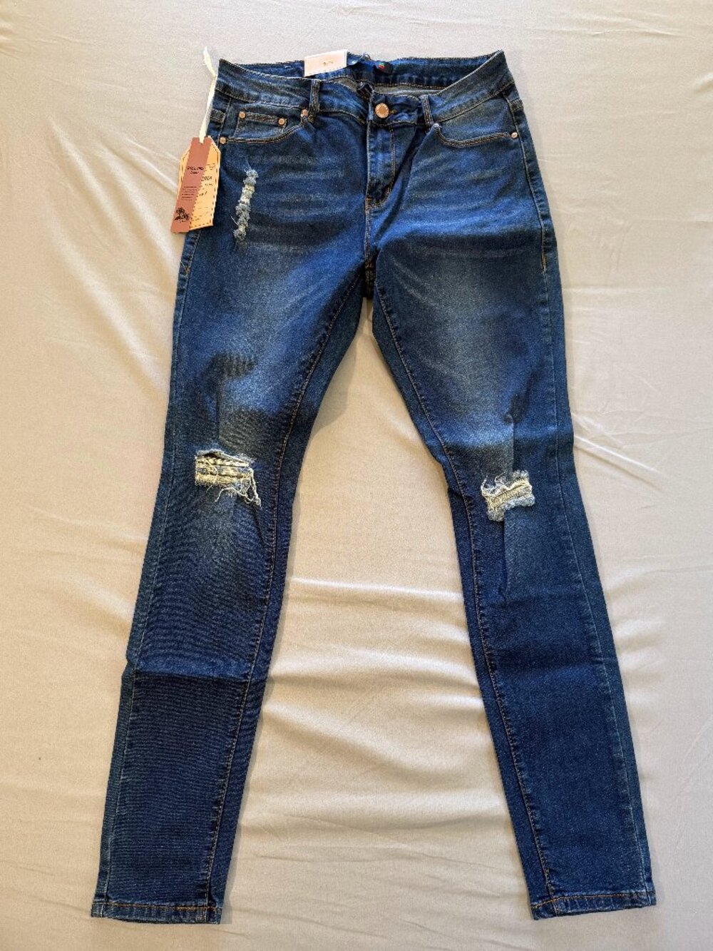 Vins Me Women’s Distressed Skinny Ankle Stretch Dark Wash Jeans Size 9 NWT Blue
